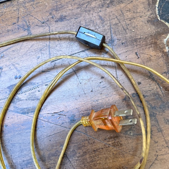 Rare Vintage Crystal Levon lamp, Chrystal lamp shade - Picture 6 of 7